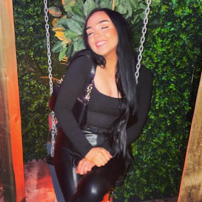 corri_clark's tweet photo. #NewProfilePic https://t.co/hiyZNZeMTD
