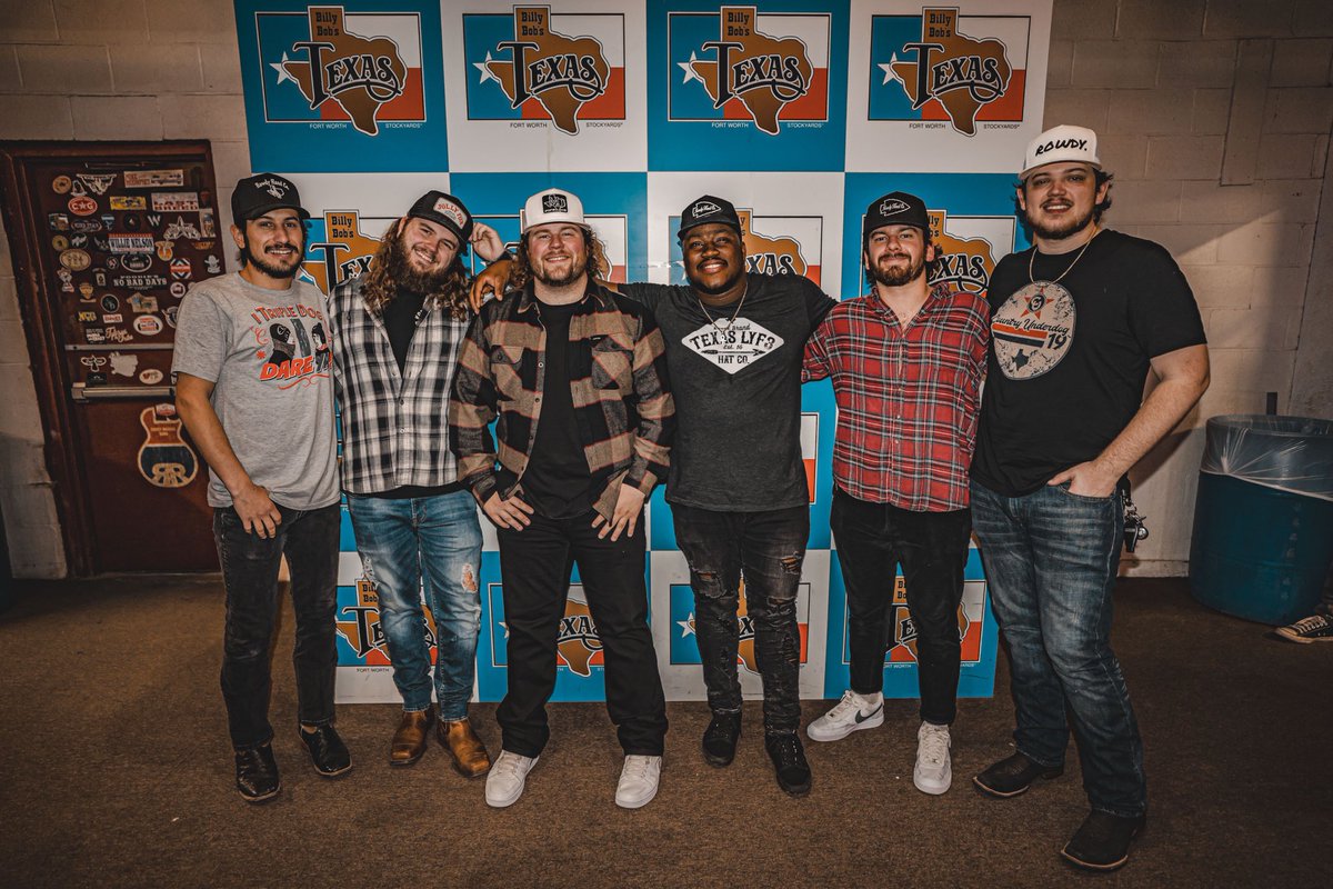 DylanWheeler_'s tweet photo. I love y’all https://t.co/D6grIgYKln