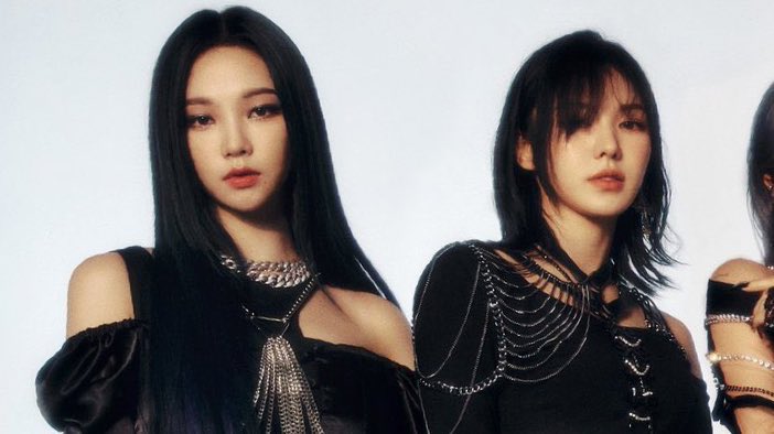 28seulgi's tweet photo. they hinted it a day before https://t.co/2kkj80zoua