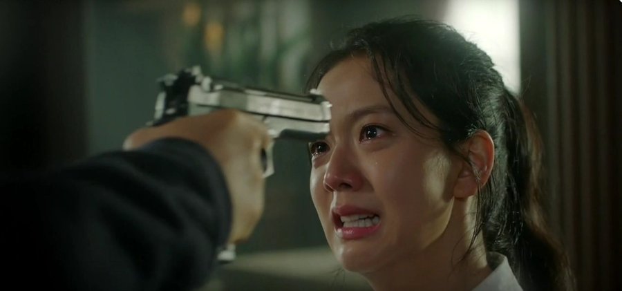 Jisoosooya7's tweet photo. KIM JISOO OMG THE ACTRESS THAT YOU ARE!!!!! HAEIN WAS SO RIGHT WHEN HE KEPT PRAISING HER ACTING CAUSE OMG HOW IS SHE SO GOOD LIKE OMG I'M NOT EVEN BEING BIASED BUT SHES LITERALLY AMAZING!!!! 
#SnowdropEp5 https://t.co/K0MkGJbabu