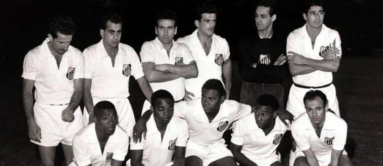 alvarojosetv's tweet photo. O @SantosFC dos anos 60 vai ficando cada vez mais desfalcado .
Já estão no céu , num imaginário campo dos sonhos , Gilmar, Mauro , Calvet,Dalmo, o capitão Zito, Coutinho e agora Dorval .
Protagonistas de uma época em que o mundo ficou aos pés do Brasil .
#ripdorval https://t.co/UrLQOTJPO8