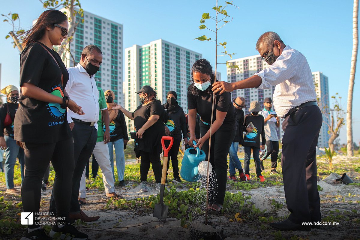 hdcmaldives's tweet photo. Over the course of 20 years, we have lost count of the number of tree plantation’s held since the inception of the Island. 
We encourage such environment conscious initiatives and are glad to be the hosting partner of Go Green Event by @clean_maldives held at Phase 2 beach. https://t.co/na4vfmp0zh