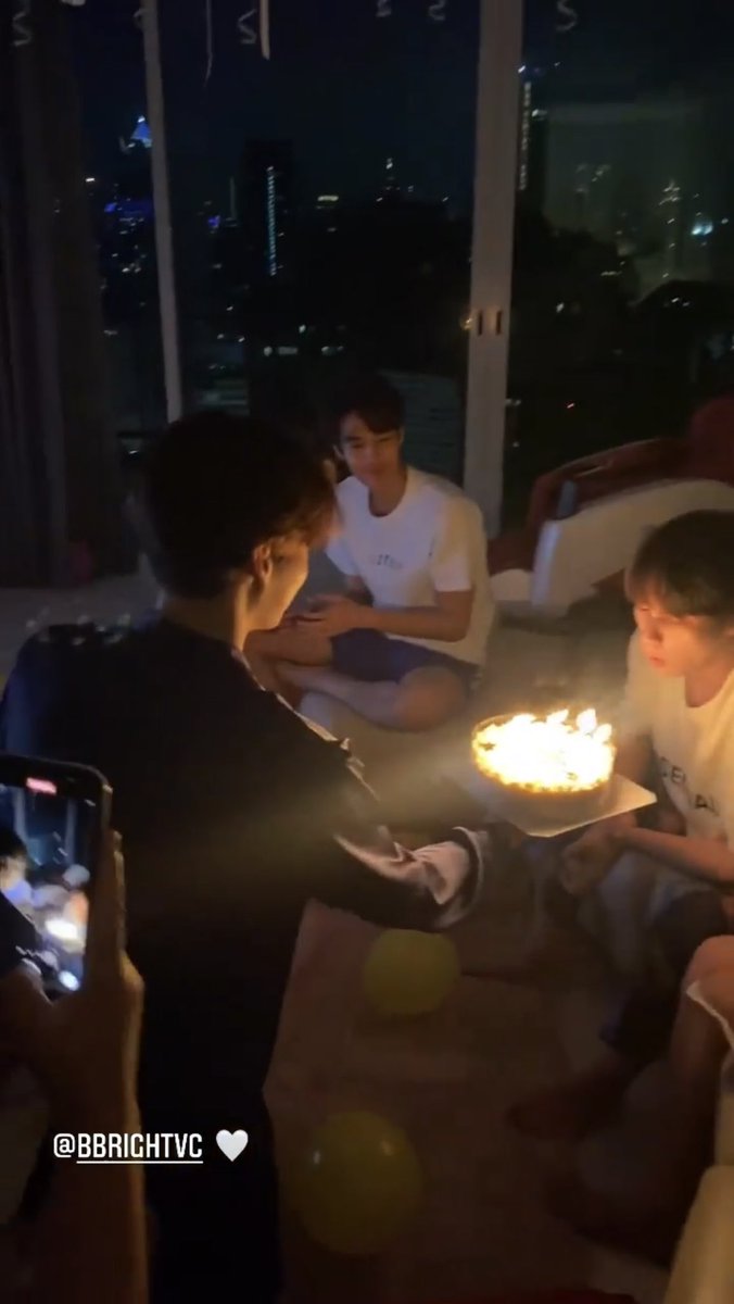 __opywpy__'s tweet photo. 2020 2021😭😭😭😭😭😭😭
#ไบร์ทวิน #bbrightvc #winmetawin https://t.co/0QcjMiiXyJ