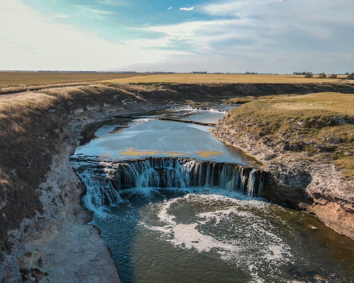 turisargentina's tweet photo. Excelente información 👇

CASCADA CIFUENTES 💦🌿🇦🇷 se encuentra entre los partidos de Coronel Dorrego y Tres Arroyos, muy cerca de la ruta 3. A 538 km de CABA. 

Vía @gui10road https://t.co/pZ8z5vnGMk