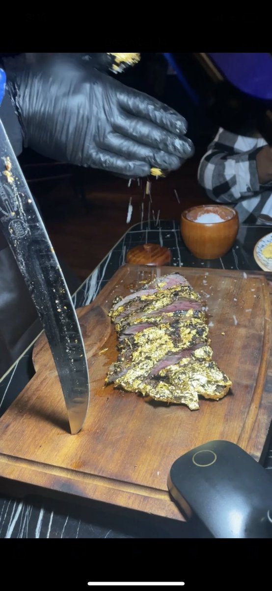 bmoorexo_'s tweet photo. @SteakMarketATL https://t.co/4iJyyVx2gV