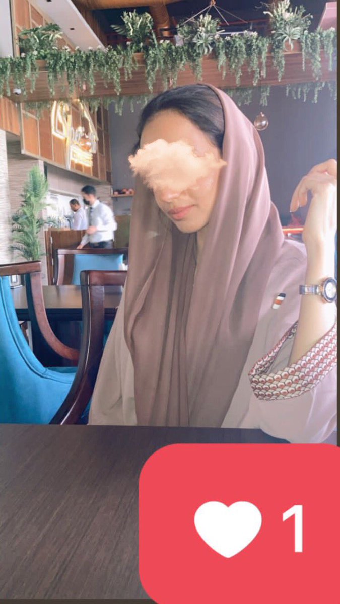 pillp00's tweet photo. @Taefqlp هذي عبايتي ، الصدق انها من شي إن بس الطرحة انا نسقتها https://t.co/lbD0BVftrk