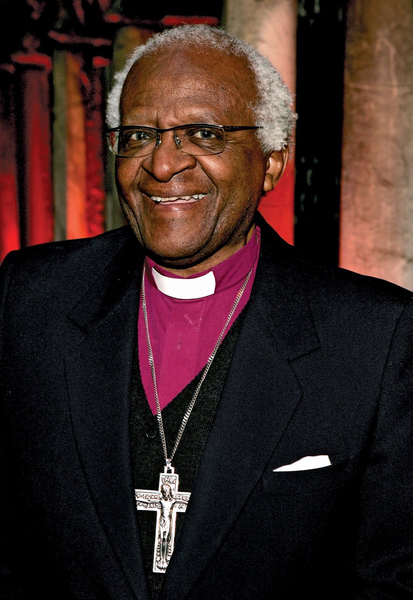 Bokarhella's tweet photo. "Personne n’est au-delà de l’espoir et tout est pardonnable. Le pardon change votre vie et changera le monde."
 La sagesse de l'archevêque Desmond Tutu marquera longtemps l'histoire des hommes...Que son âme repose en paix ! https://t.co/PWBLzzTxMe