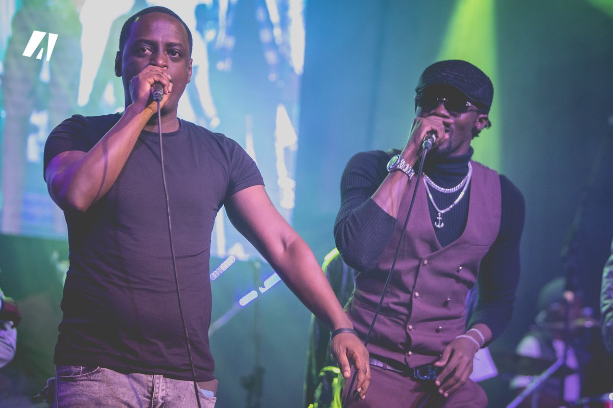 akezanet's tweet photo. 🔴🔵 KAINOS EVENT
Invités sur scène, les rappeurs Big Zoé, Type et B-Face ont donné un petit freestyle, pour le grand plaisir du public et de leurs hôtes.
#lesbeautesdecheznous
#akezanet
#KainosEvent
#Gospel
#Burundi https://t.co/zPQIFmOuw2