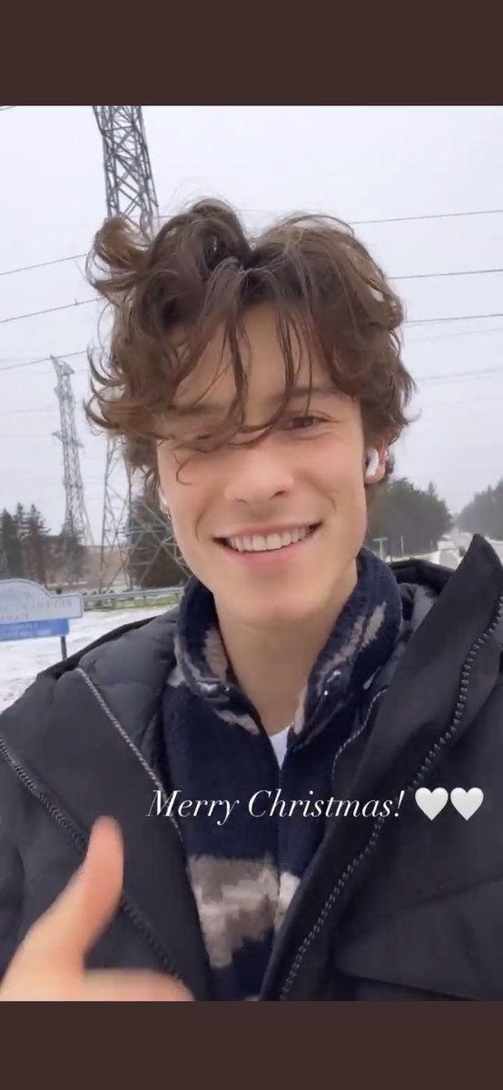 thinkerarishawn's tweet photo. hope everyone had a great Christmas’s https://t.co/VcsOQxSHQx