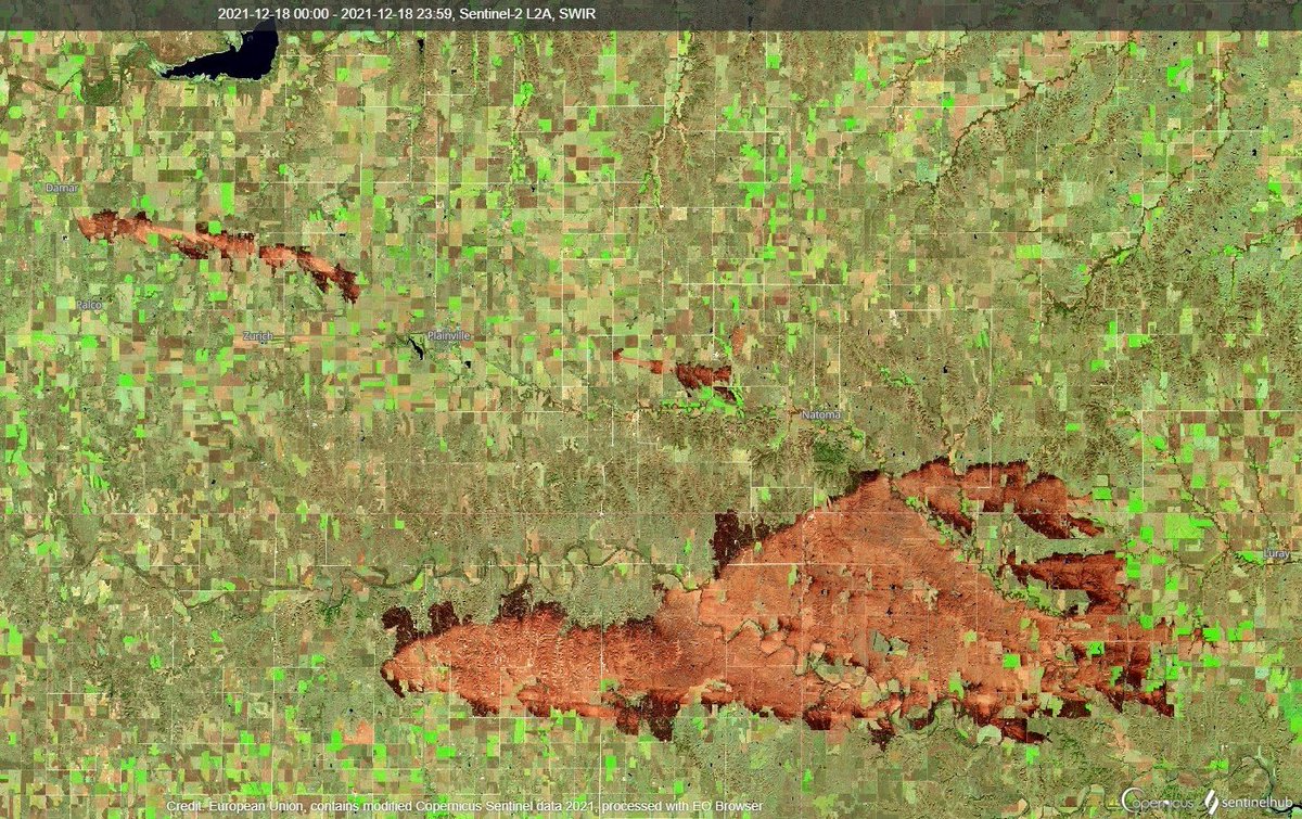 AnnetteLawless's tweet photo. As shared on @KAKENwes, we're continuing to get a look devastating Kansas fires this month. The @NWS &amp; @NWSHastings shares this satellite image of the massive burn scars. It's resulted in the loss of life, homes &amp; animals. https://t.co/g7jhNNs7t0 #KAKEnews https://t.co/8LUZQalyjD