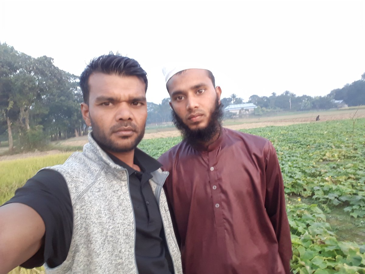 HallaBalla20's tweet photo. নিত্তান্তই শীত এসে আমাদের ছুইয়েছে https://t.co/Y2sShOibzX