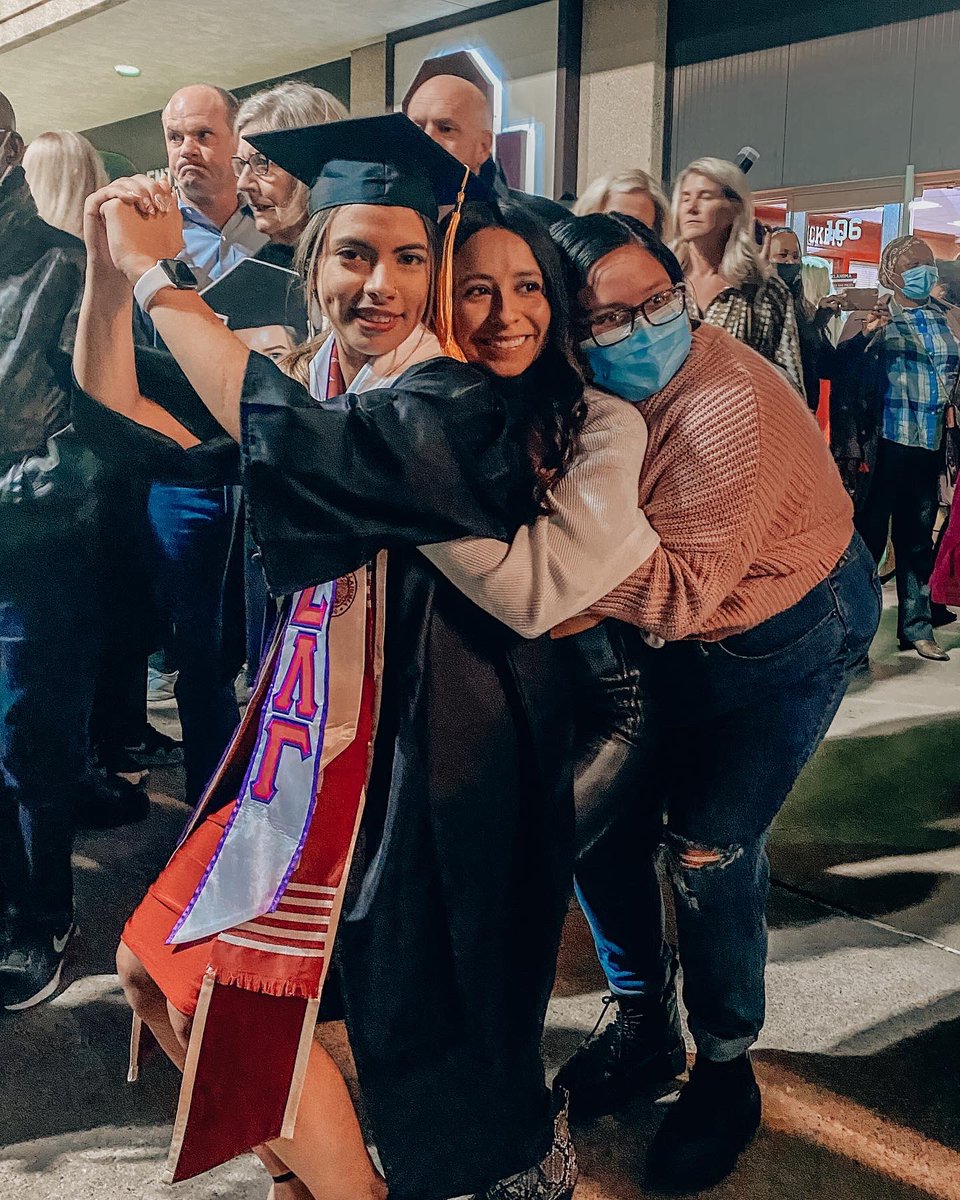OUGammas's tweet image. #gammasgraduate
 
Congratulations to our sister Lupita “Emissos” Mendoza, the captain of the Spring 2019 Üskaleyas Indaruh Gamma Alpha line!!

Lupita has graduated with a Bachelor of Science in Human Health and Biology.