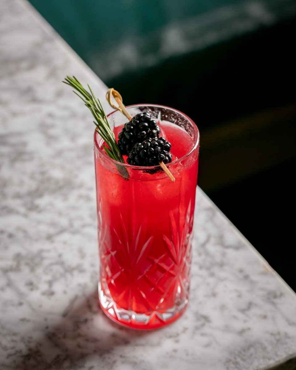 Steven Edwards Riverhouse (@stevenedwardsbr) on Twitter photo Christmas cocktails 🍓
Menu & Bookings;
seriverhouse.com
📧 be@binghamriverhouse.com
📞 0330 400 9988
🏡 @binghamriverhouse Christmas cocktails 🍓
Menu & Bookings;
seriverhouse.com
📧 be@binghamriverhouse.com
📞 0330 400 9988
🏡 @binghamriverhouse