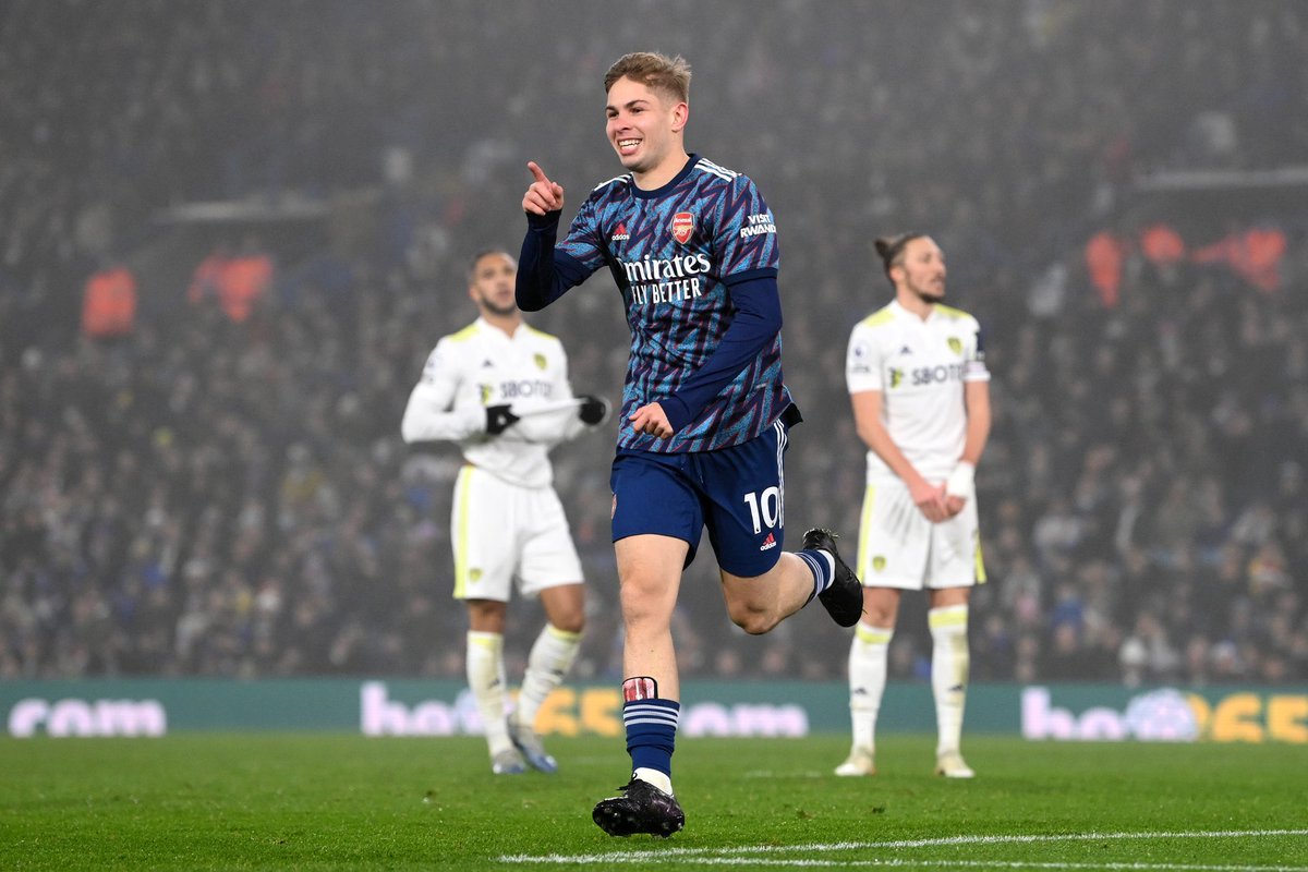 FootyinPidgin's tweet photo. Only three players: Salah, Diogo Jota and Vardy don score more Premier League goals pass Emile Smith Rowe this season. He get 8 goals 

As e dey hot 🔥 https://t.co/bHNGLtY3Be