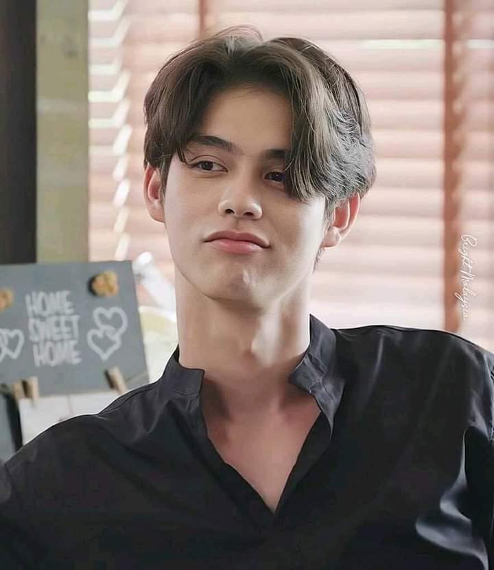 cochacyeuladay's tweet photo. สุขสันต์วันเกิดนะ🎉❤️ พี่ไบร์ท 
I love you @bbrightvc ❤️❤️
#bbrightvc #ไบรท์วิน #HPBD https://t.co/WDumhddTpc