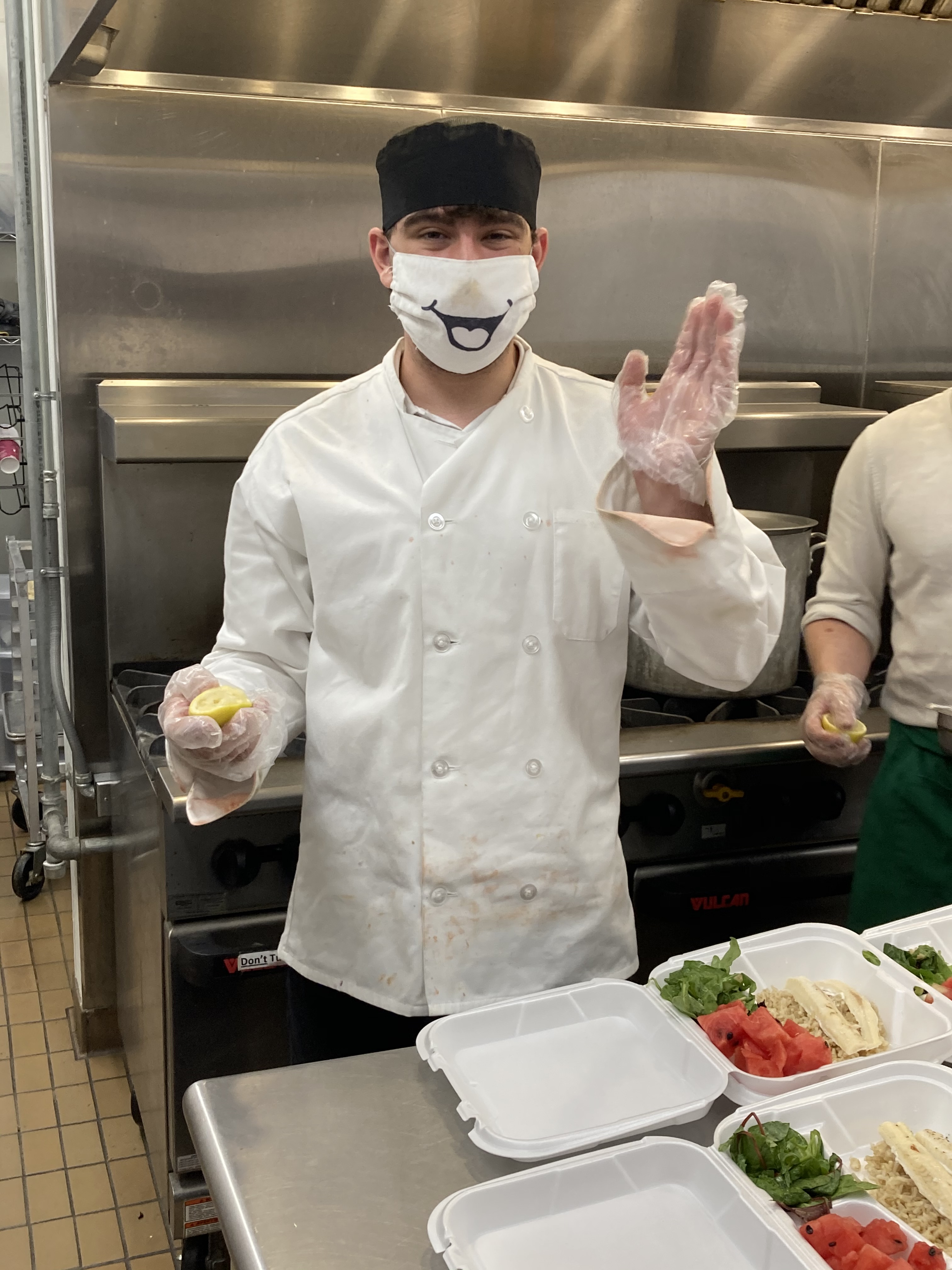 Loaves Fishes Mn Tis The Season For Fellowship Over Good Meals We Hope You All Had An Amazing Holiday Season We Are Thankful For Staff Board Donors Volunteers Partnerships