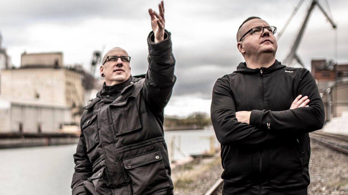 djtoddrsa's tweet photo. Welcome to the best of 2021! Almost 90 minutes of the best #ebm and #industrial played in 2021!
Featuring:
@Elektrostaub @unit_code #BeyondBorder #AvariceInAudio
https://t.co/nR9ZE9o2Fj
https://t.co/4LPkU1gqRM
https://t.co/1dPH4OqBr4 https://t.co/Y0Tb9u6Zmz
