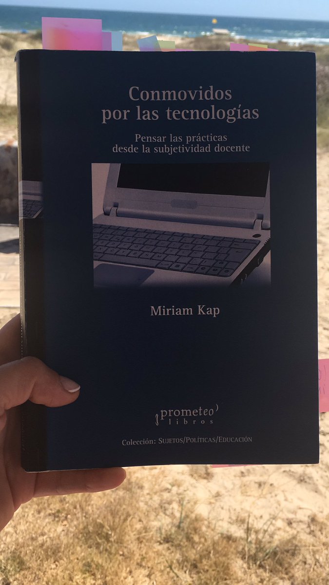 Lucia Acuña tweet media