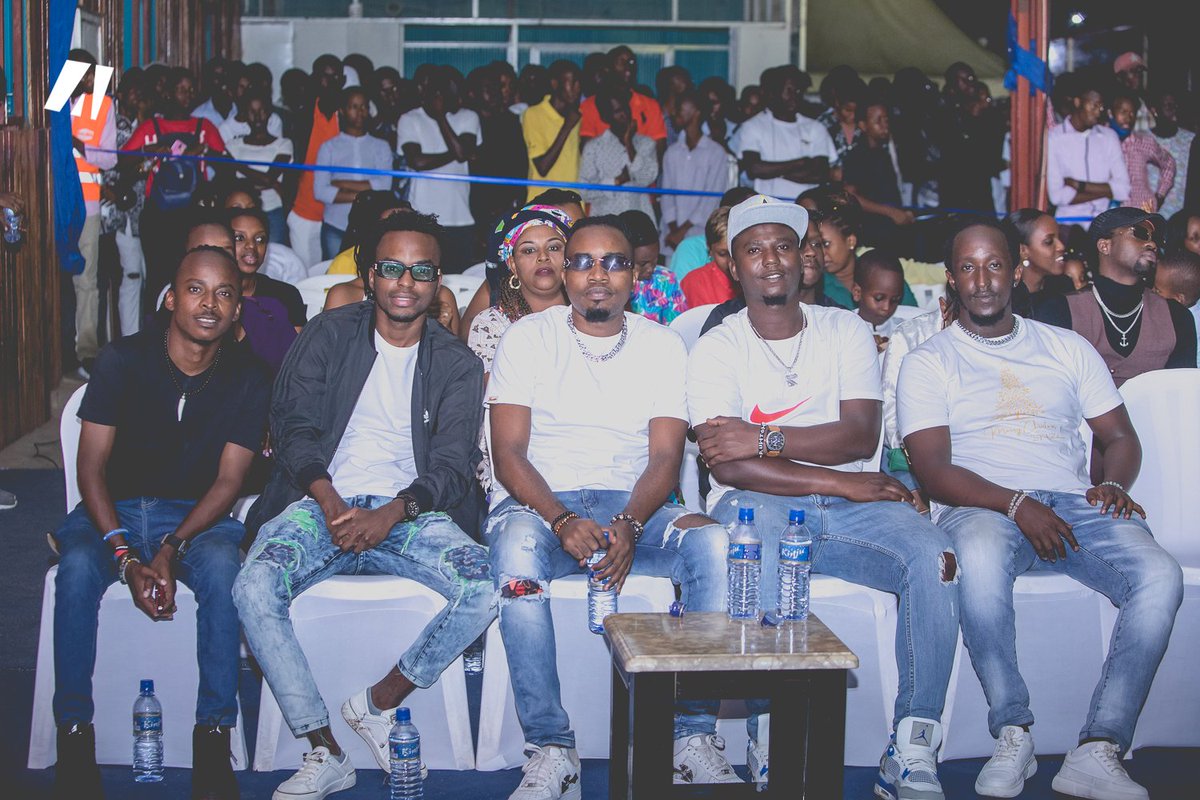 akezanet's tweet photo. 🔴🔵 KAINOS EVENT
Notons la présence de quelques visages du monde de la musique burundaise, mais également celui de la Miss Burundi 2021 lors de cet évènement.
#lesbeautesdecheznous
#akezanet
#KainosEvent
#Gospel
#Burundi https://t.co/1cL5zgBXnW