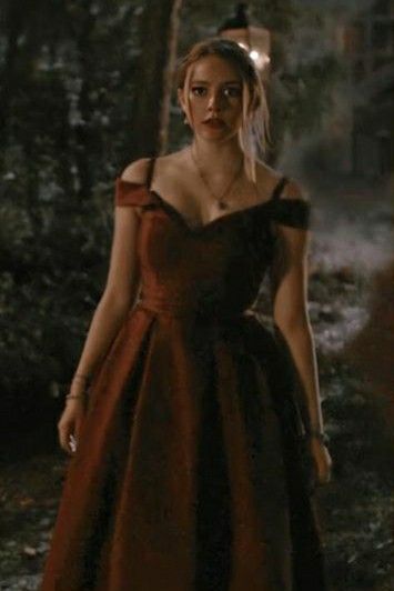 hope mikaelson with this dress>>> hope mikaelson with this dress>>>