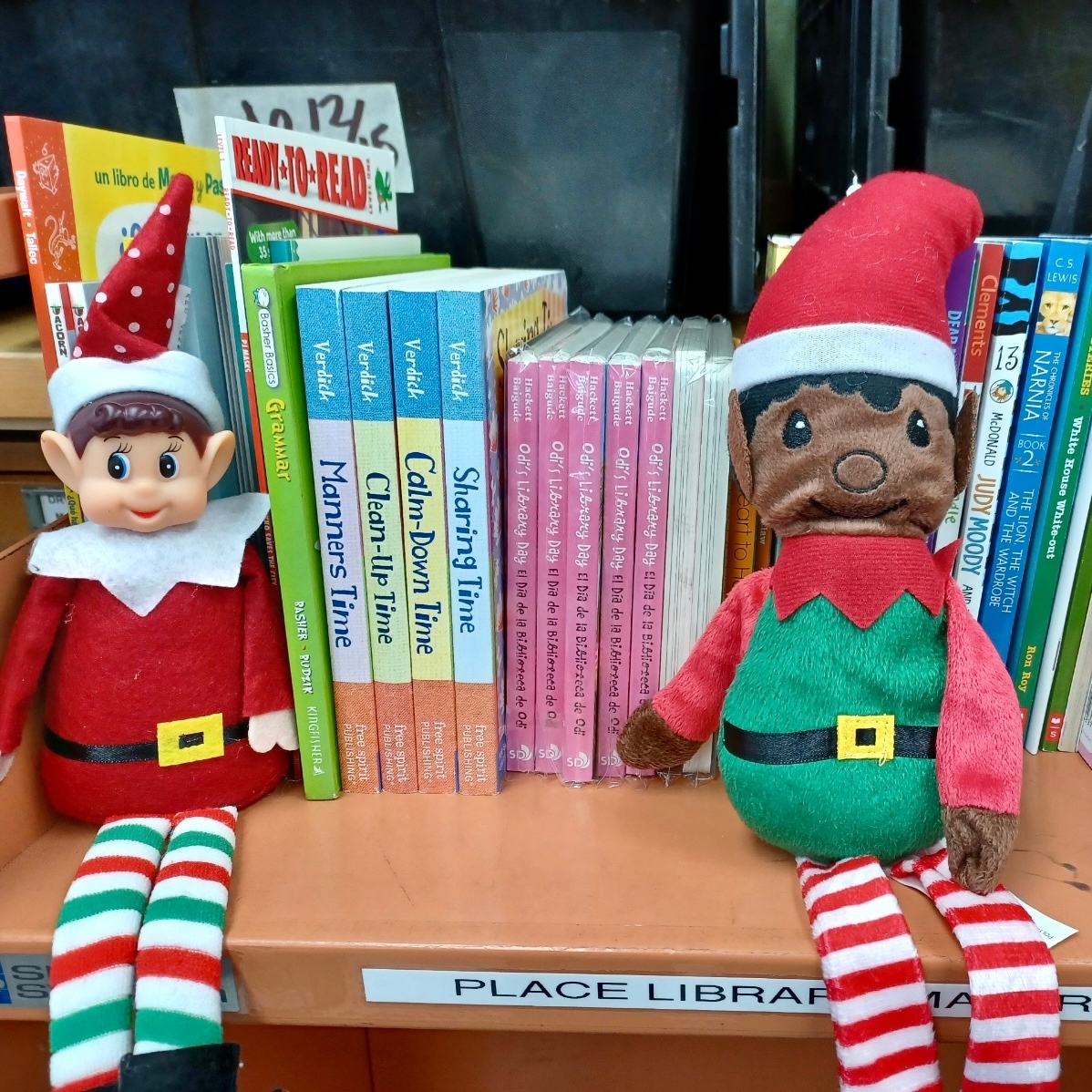 SDPublicLibrary's tweet image. Missing the library? Wanting to curl up with a good read? Don’t forget, our eLibrary is available 24/7! #mySDPL sandiego.gov/eLibrary