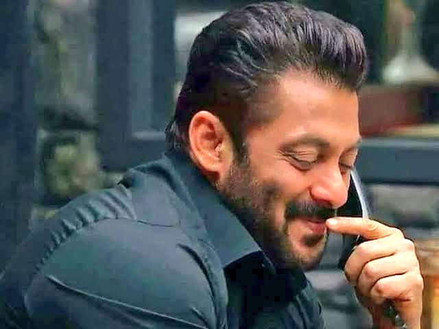 Happy birthday to the most kind hearted person I know - Salman Khan bhai. Prayers for your happiness, good health, peace &amp; success!  #HappyBirthdaySalmanKhan