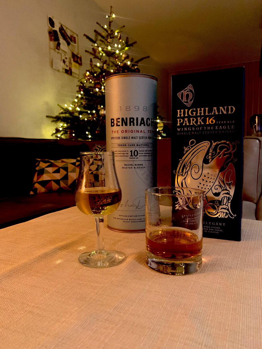 stijnvanacker's tweet photo. Whisky, jazz, good company… sunday! @HighlandPark @TheBenriach #winter https://t.co/qMOimMq99W