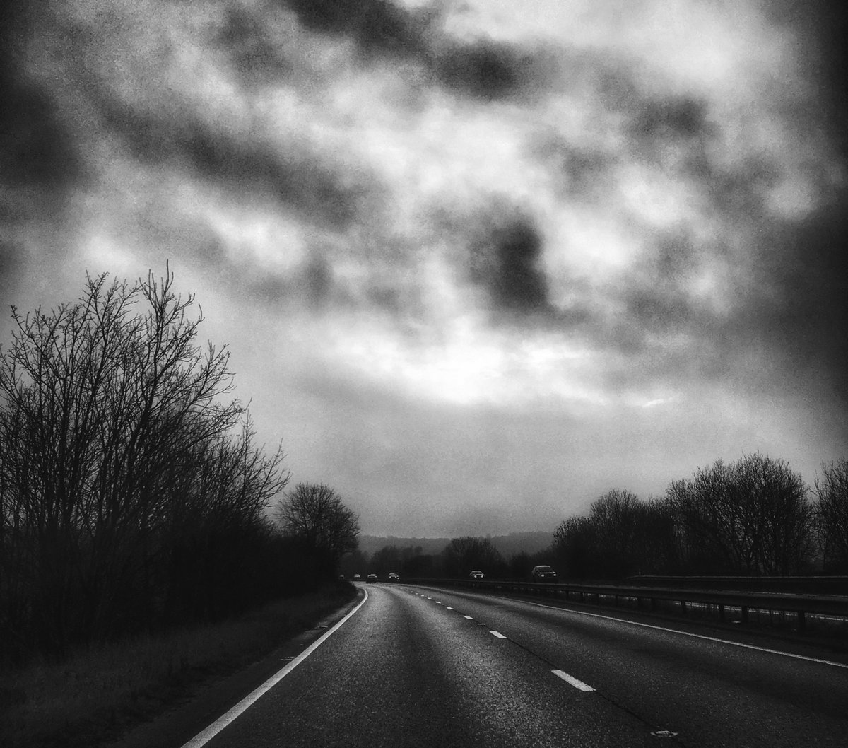 Lucy_Worsley's tweet photo. Christmas journey https://t.co/UqWwROkc1C