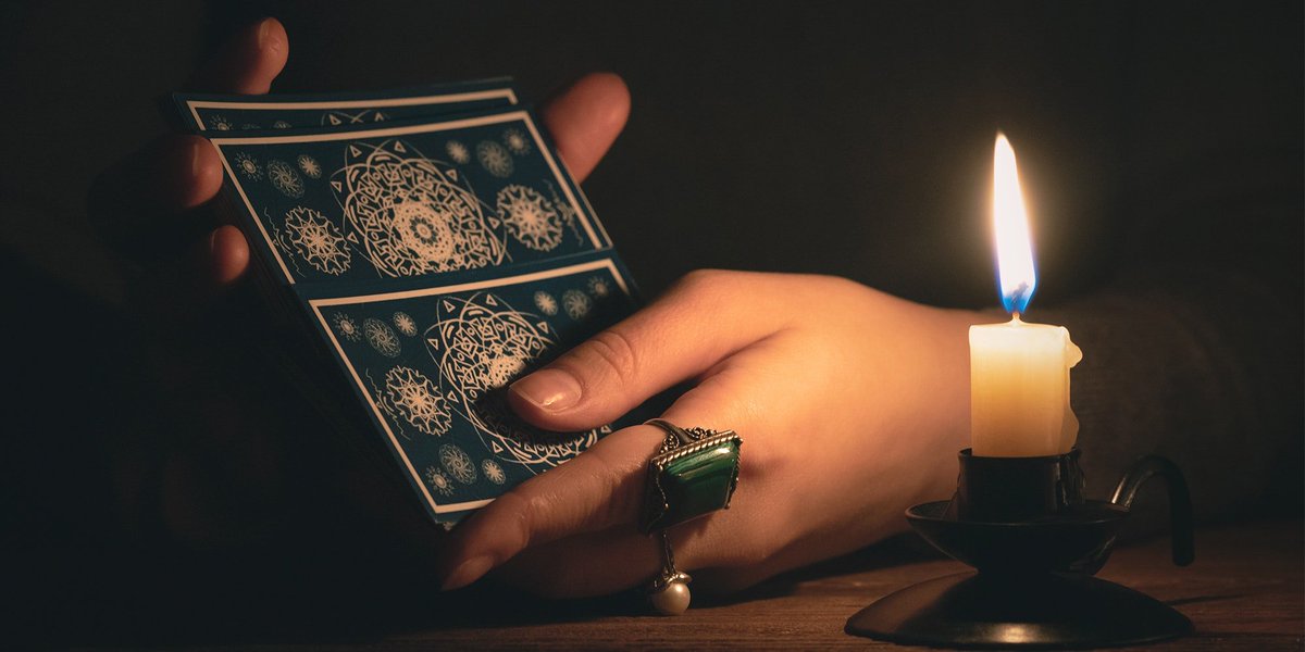 matipniewski's tweet photo. 🔮 TAROT TYGODNIOWY DLA KAŻDEGO ZNAKU ZODIAKU 🔮 Obowiązuje od 27.12 do 2.01! Więcej szczegółów w rozwinięciu tweeta. Byłbym wdzięczny za podanie tego dalej. 🤍 https://t.co/dqoUGlbjeJ