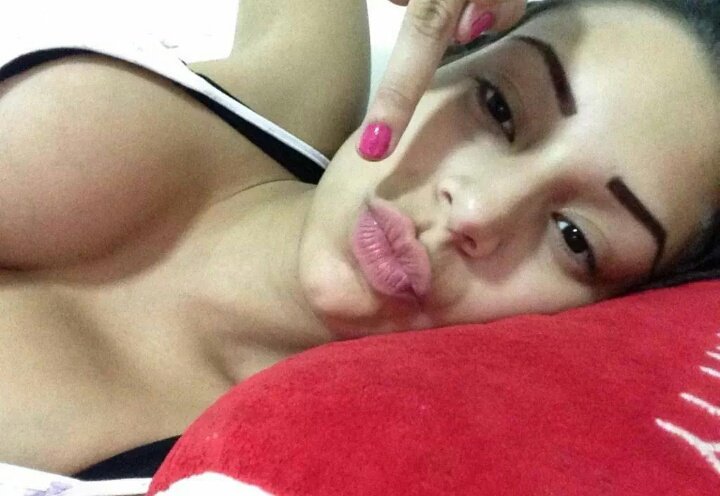 50 RT y 50 MG y subo foto totalmente DESNUDA 
💋💋💋💋💋💋💋💋💋💋