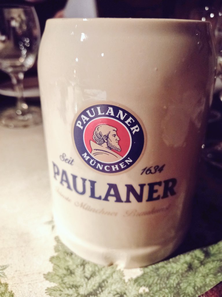 Sergej_Ivanov's tweet photo. @ Hofgut Laubenheimer Höhe

Leider total schlecht organisiert und mega unfreundliche Bedienung.
Das Essen hat 2 Stunden gedauert: #Hofgut #Skyline #Burger und eine #Paulaner #Helle https://t.co/GskmTWNSgK