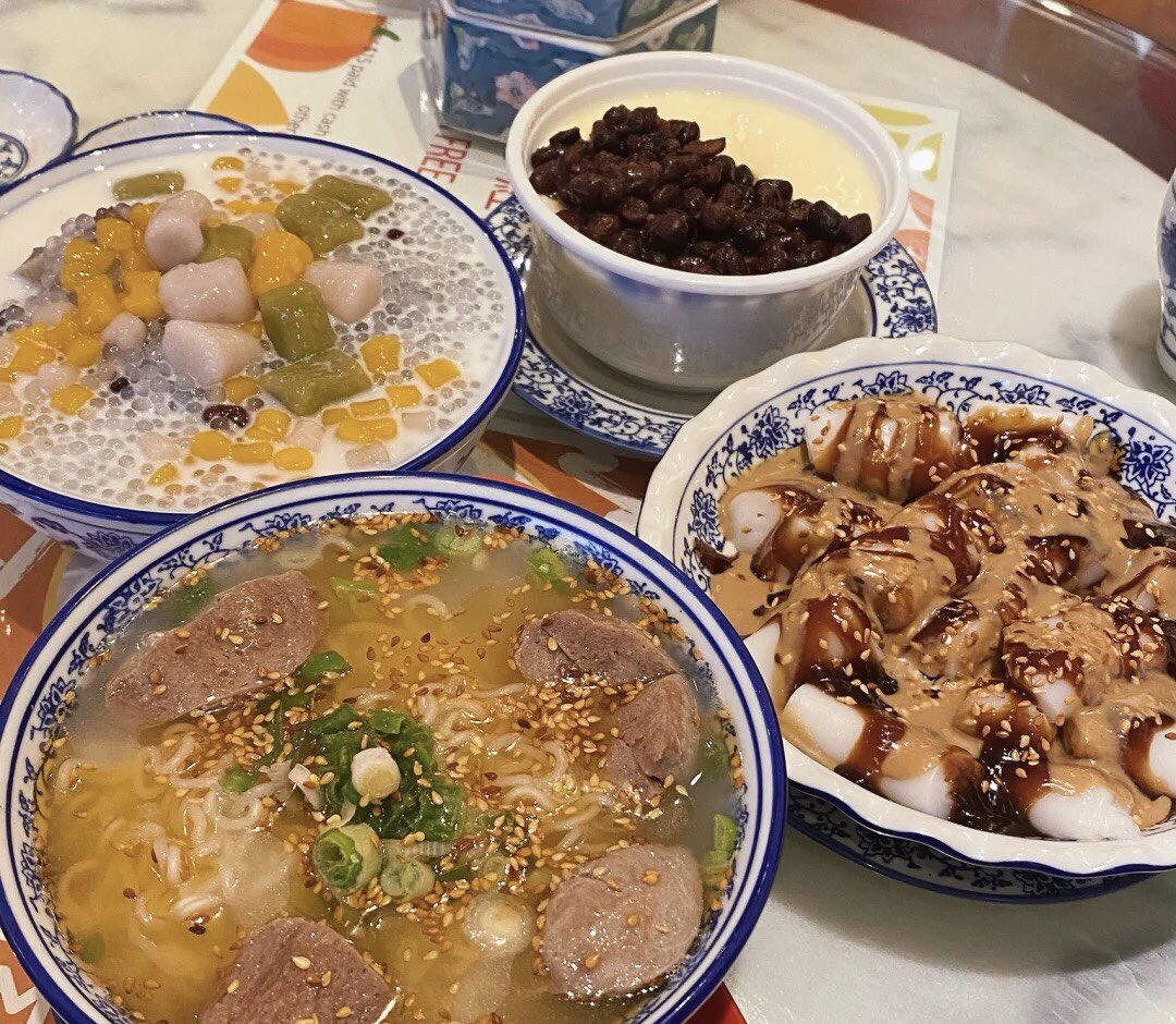 Aila660's tweet photo. Praise Gongzi noodles and dessert👍🏻 https://t.co/IDDKI1p3J2