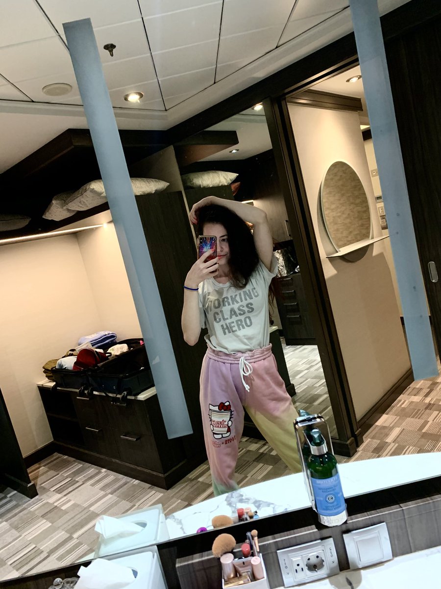 FinallyX's tweet photo. ☠️✌️ https://t.co/M5vh0lBisH