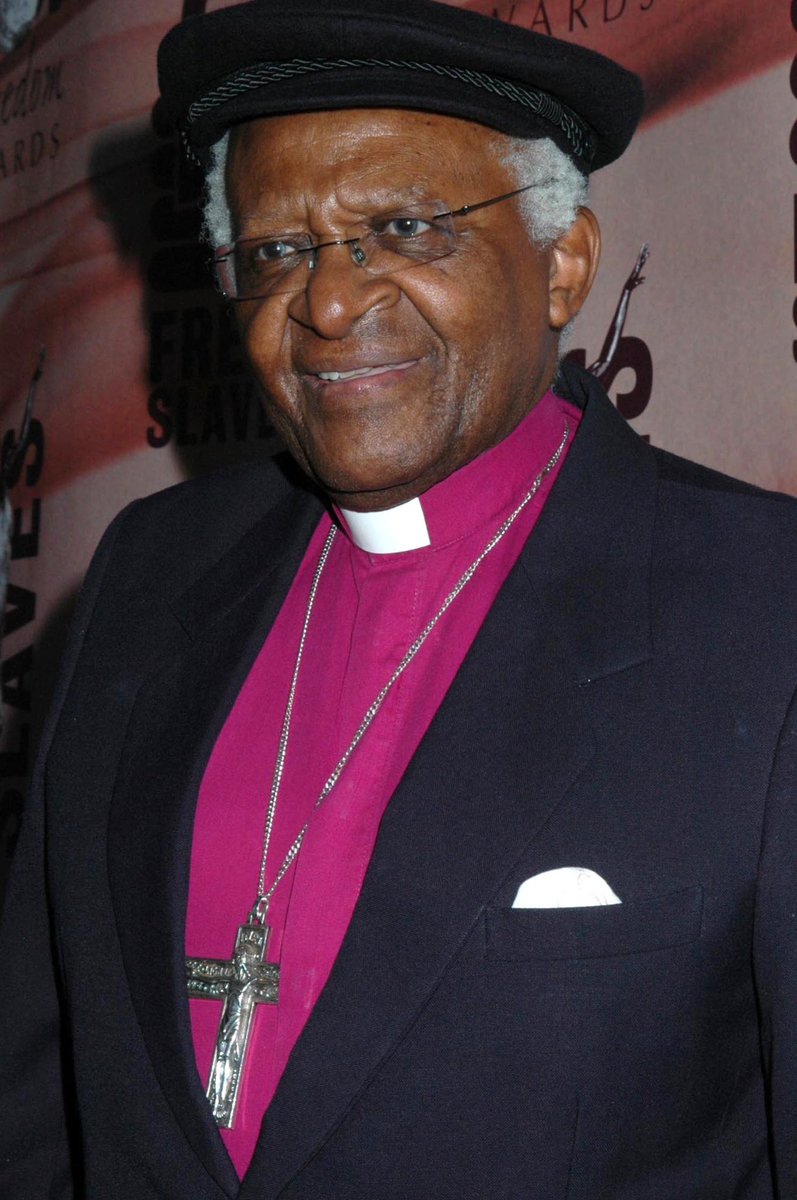 With sadness we learned that #DesmondTutu (90) passed away today. In ‘98 he received the Freedom of Worship medal in #Middelburg (NL) which left an indelible impression on all. We remember him for his boundless energy, his iconic smile and engaging personality to connect people.