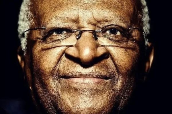 descendantsfdtn's tweet photo. “True reconciliation is a risky undertaking but in the end it is worthwhile, because in the end only an honest confrontation with reality can bring real healing." Thank you, Archbishop Desmond Tutu, for your life of moral clarity and courage. https://t.co/AM0OOtO9f9