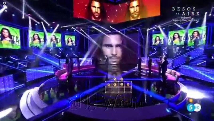 NY_Watcher's tweet photo. #SS_ES The Winner of #SecretStory (LUCA) now enters the Studio ππ
#SecretFinalistas
#Secret26D https://t.co/nCpUQ4ibA7