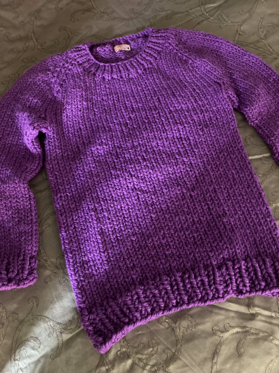 AKnitters's tweet photo. My handmade Christmas gifts were quite a hit this year. #handknitted #knittedChristmas #writerswhoknit https://t.co/zd804GMQkY