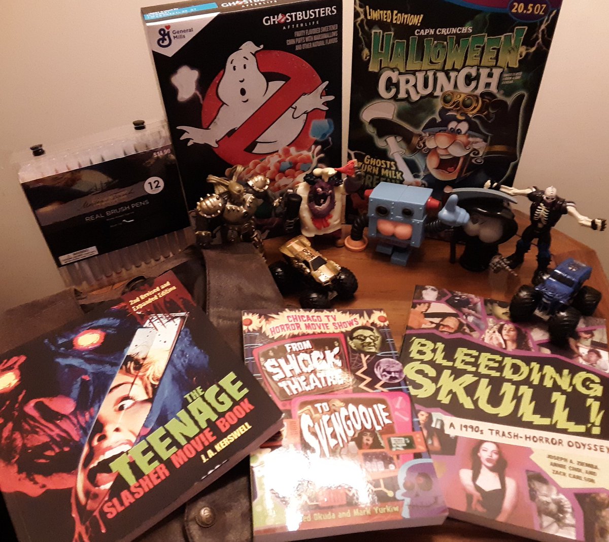 ScreamingSoup1's tweet photo. Not a bad haul fer #Christmas, if we say so ourselves! https://t.co/qUZlioebYQ