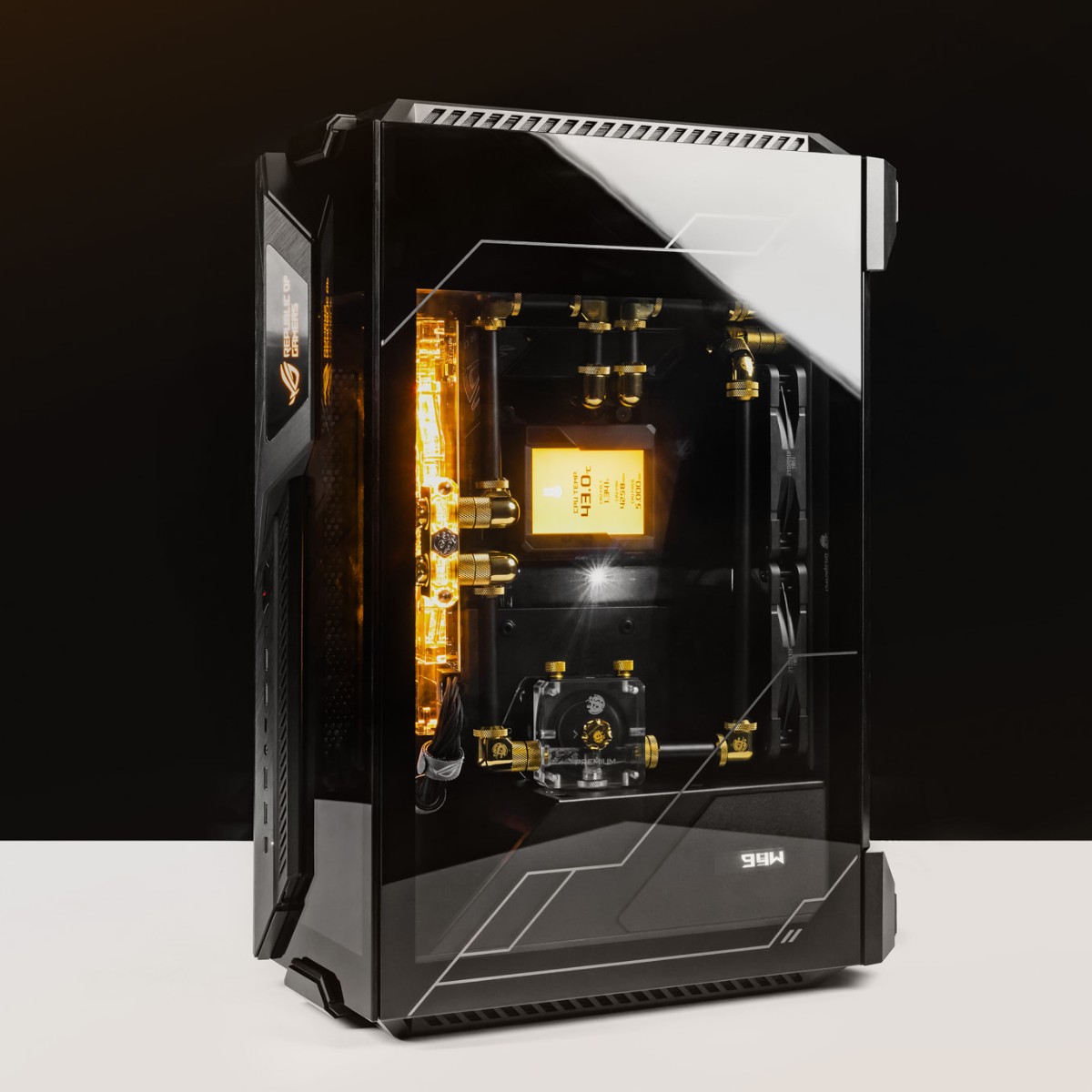 ASUS_ROGNA's tweet image. ROG Z11 with the 𝑴𝒊𝒅𝒂𝒔 𝑻𝒐𝒖𝒄𝒉 ⭐👑💛✨

📷: @ModdingCafe ft. Custom Watercooling Ryujin II
#ROGZ690-I
#ROGThor 850w
TUF Gaming 3080Ti