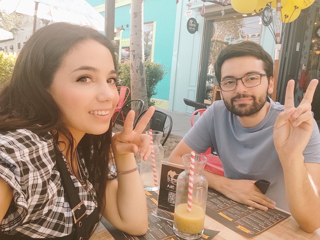 FA_cosplay's tweet image. Disfrutando hoy en Av. italia #okaoka 
💕❤️
@Pablo_Hb2 
Te amo mucho ❤️

#Hoy #FelizNavidad2021 #FelizDia #AMOR #love