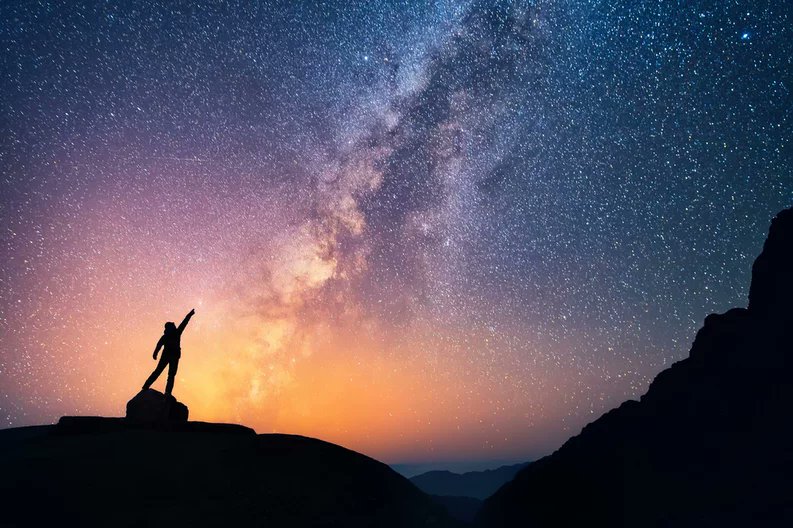 CIVoficial's tweet photo. ¿Qué tamaño tiene el Universo? Para hacernos una idea, por cada grano de arena que hay en la Tierra, existen un millón de estrellas, o más. Nuestra galaxia es sólo una entre cientos de miles de millones de galaxias.
https://t.co/owL1zCAS7m https://t.co/Dv0yvOuySk
