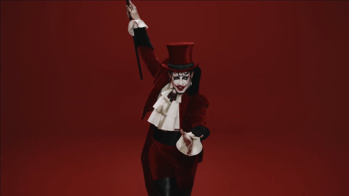 tracklist's tweet photo. QUE ANO PARA GLORIA GROOVE! 

Recebendo muito reconhecimento da ARTISTA que ela é 🥺❤️ https://t.co/GBElperSpS