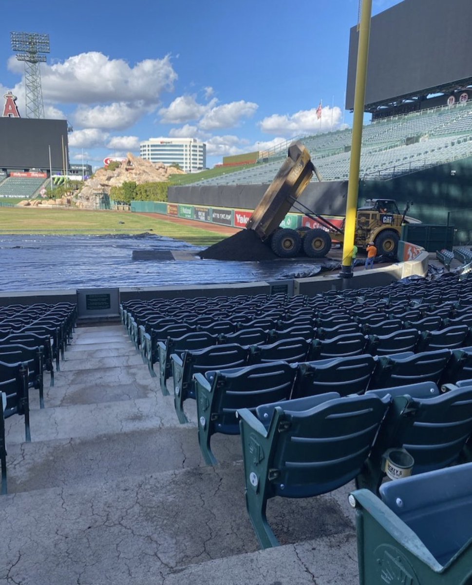 SupercrossLIVE's tweet photo. Here. We. Go. 😎

#SupercrossLIVE https://t.co/yo07sDNUm0