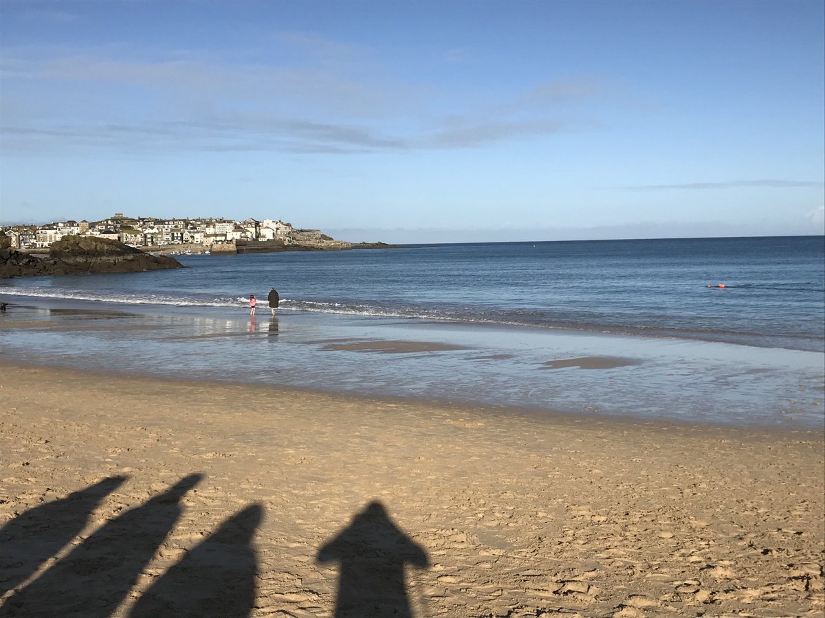 MatthewAspley's tweet photo. What a beautiful day in St Ives 26/12/21 https://t.co/0Cht7auBsR