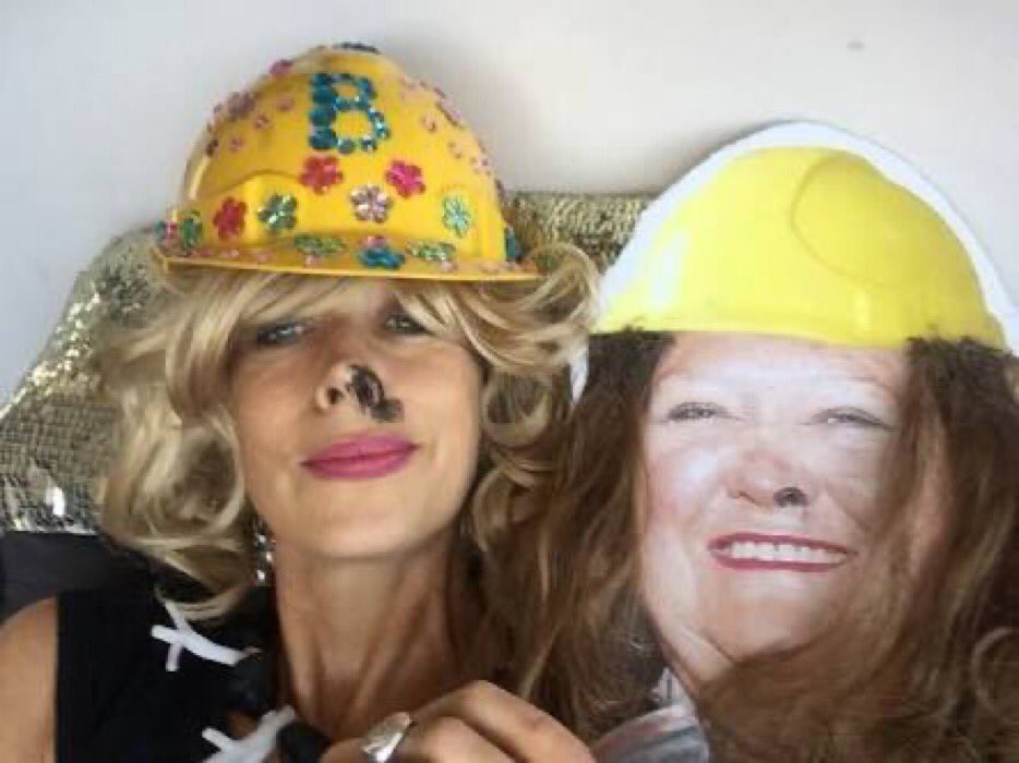 TheCoalDiggers's tweet photo. To help the COALition with its Woman Problem 💋 and to help stem the constant egregious greenist attacks 👎 on ‘business as usual’💰our CEO2 Ms Coral Bleach is considering giving back to the community in 2022 by running for the senate! #Coal4Ever #Entitlement #ThanksDaddy #auspol https://t.co/MHLTpbZZkK