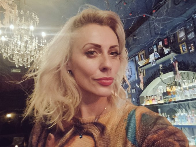 Having a drunk in bar...have a nice evening 🤩😍❤️❤️❤️ https://t.co/VfjtOVPjwC<a href="/tag/anal"class="tags"><span>#anal</span></a><a href="/tag/doubleanal"class="tags"><span>#doubleanal</span></a><a href="/tag/prolapse"class="tags"><span>#prolapse</span></a><a href="/tag/analqeen"class="tags"><span>#analqeen</span></a><a href="/tag/butros"class="tags"><span>#butros</span></a>