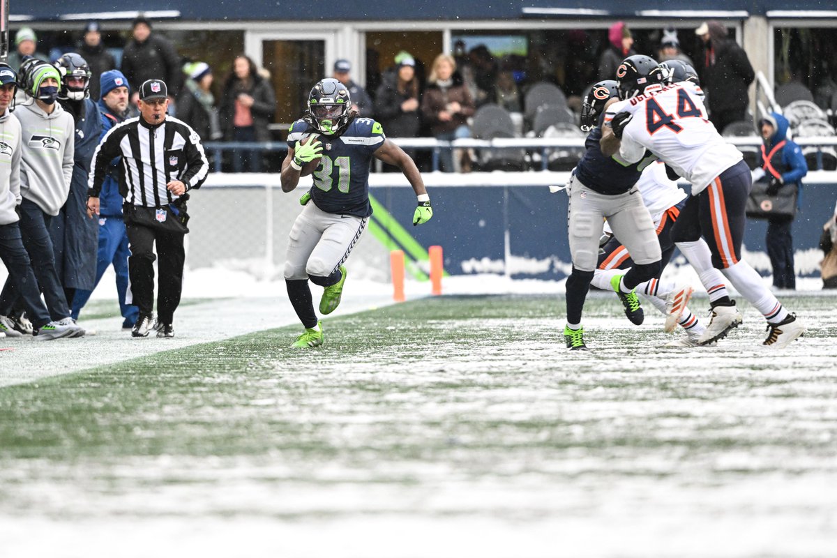 Seahawks's tweet photo. Plow the road. https://t.co/Z77g5Ge8gd