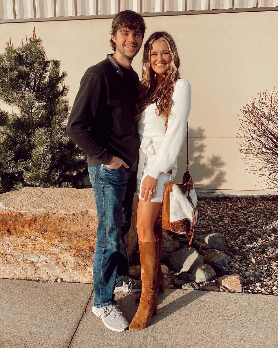 If anyone would like to help my fiancé and I out, we are entered in a contest to help with wedding expenses and would love for you to go vote for us!

ul.ink/12S40-T5TT