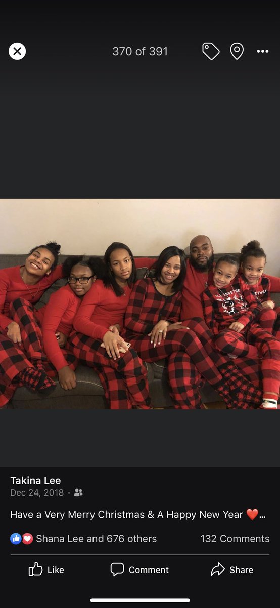 TakinaMonique's tweet image. Just because everyone is hating on the Red&amp;amp;Black matching pj’s #Christmas2018