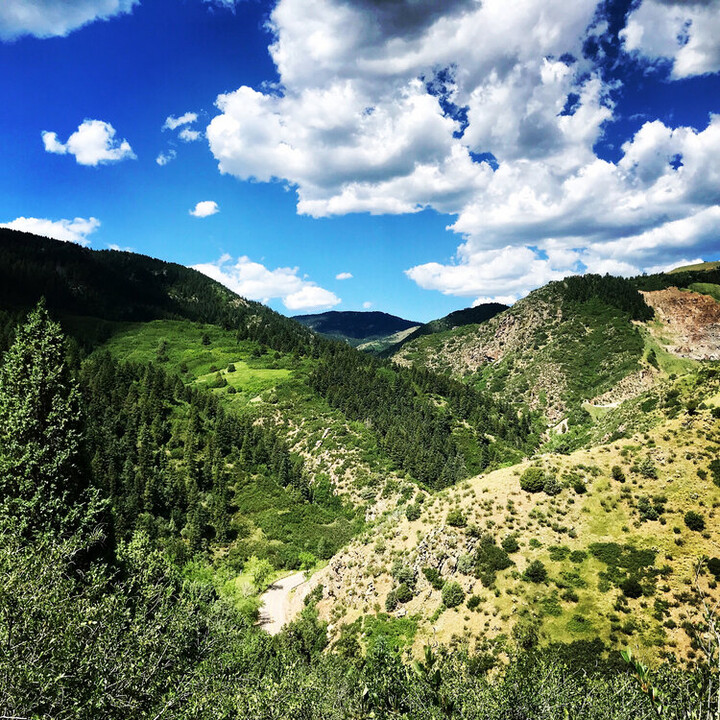waterlessurinal's tweet photo. In a historic first, the U.S. Bureau of Reclamation earlier this month declared a water shortage on the Colorado River

This is triggering emergency measures that will require farmers in Arizona to cut their use of irrigation water by 20% next year. 

https://t.co/ScnJ0bfDaO https://t.co/VbhzOUV8Ik